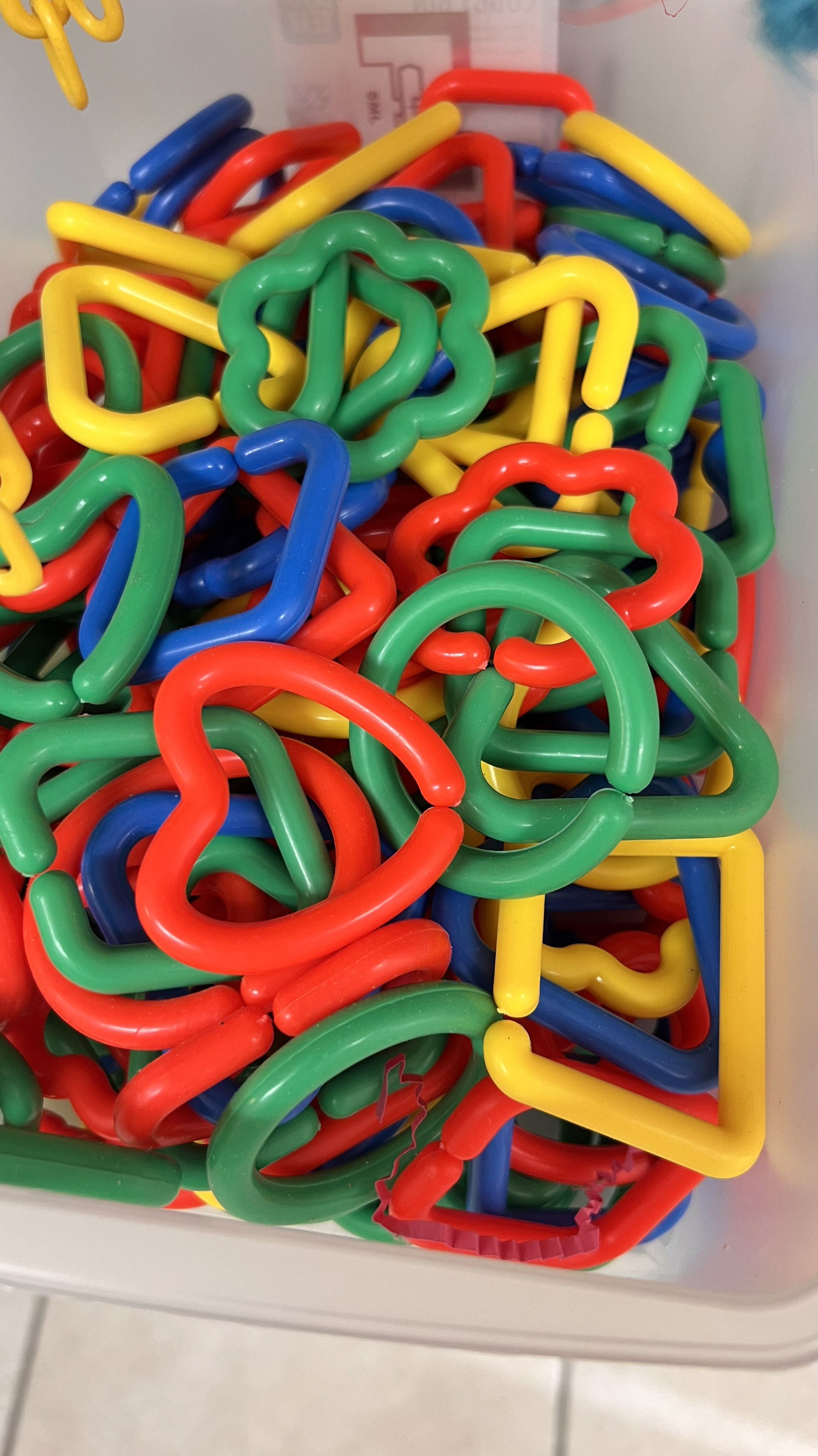 Shape toys for birds